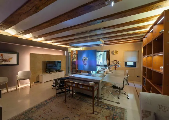 El Palacio De Argensola By Alogest Апартаменты